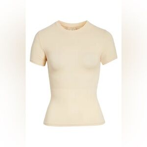 SKIMS FITS EVERYBODY T-SHIRT SAND XS